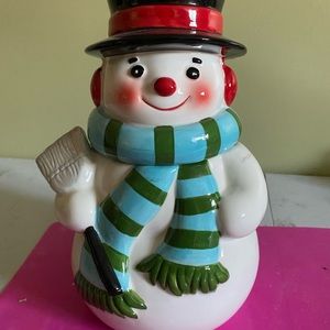 Snowman cookie jar